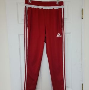 Adidas climacool red skinny leg Track Pants. Zippered pockets and ankles